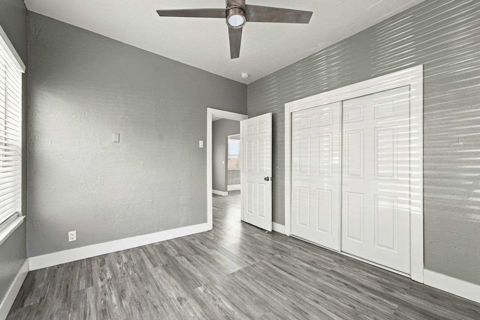 Sacramento Apartment: 2982 26th Ave
