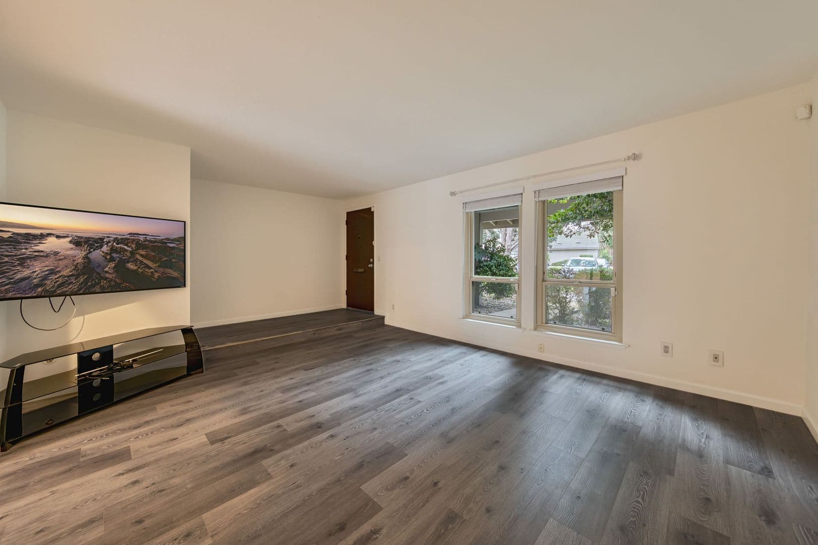 West Sacramento Condo: 317 Bridge Place