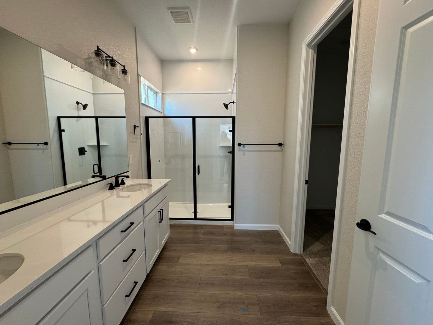 Sacramento House: 8260 Honor Court