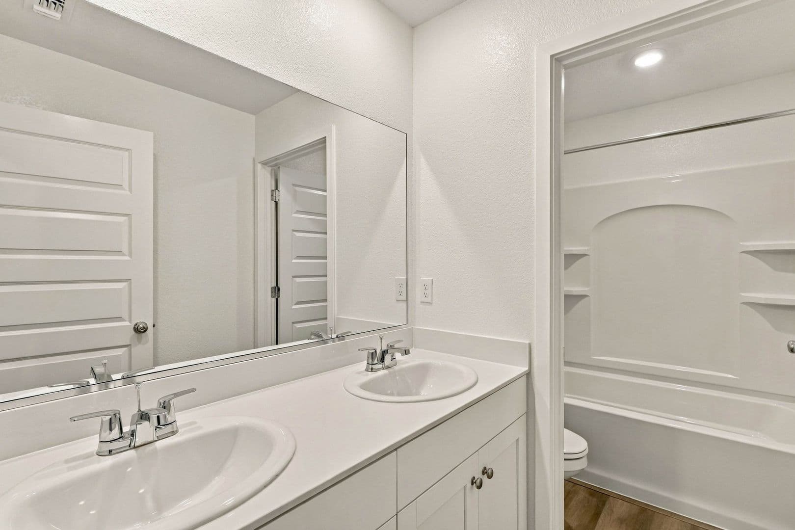 Rancho Cordova House: 12608 Hereford Avenue