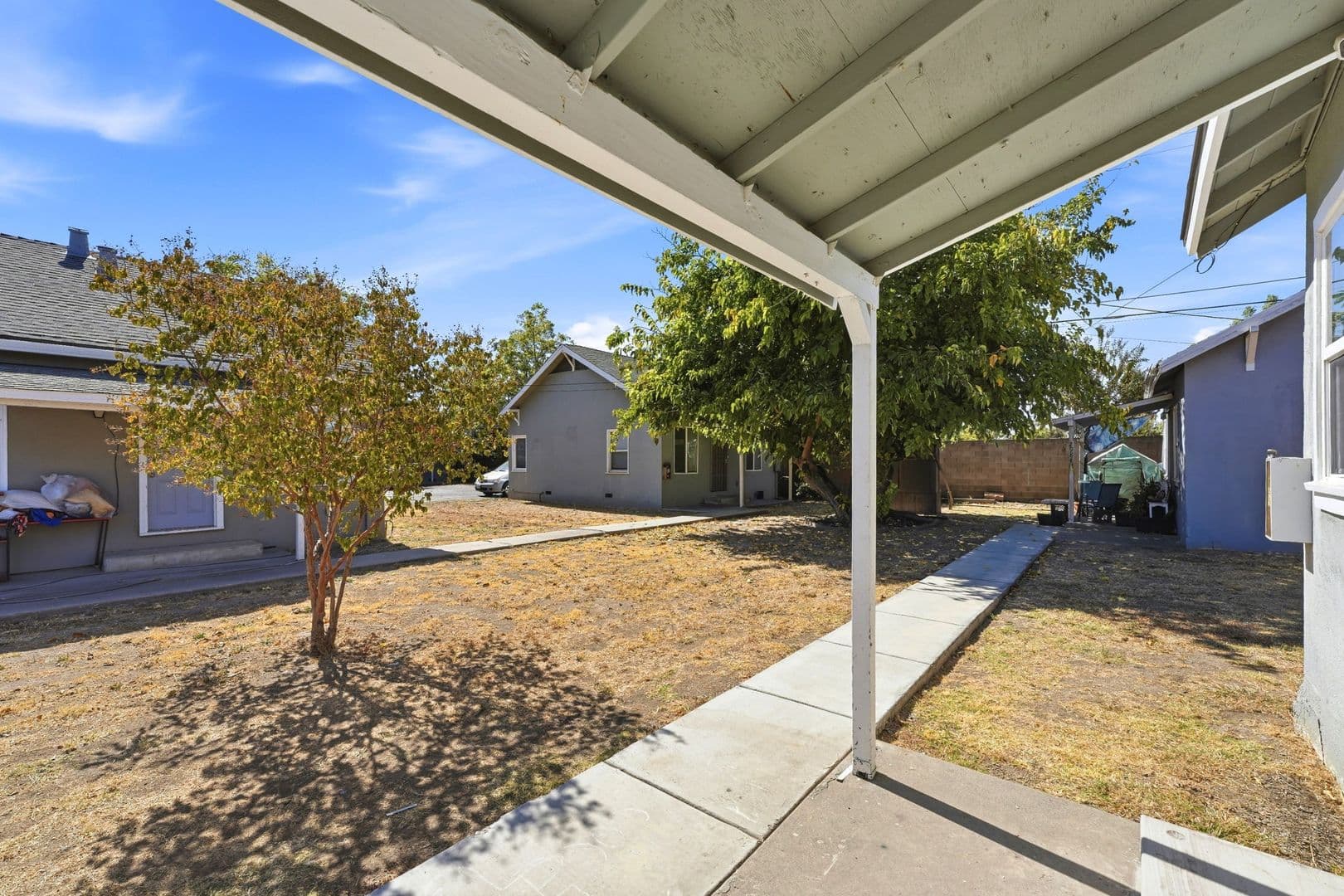 Sacramento Apartment: 2982 26th Ave