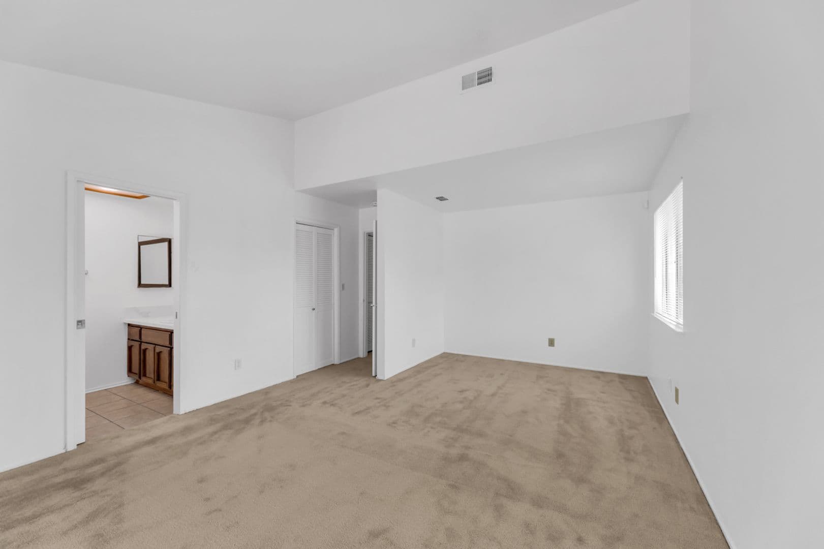 Sacramento House: 8327 Trimmer Way