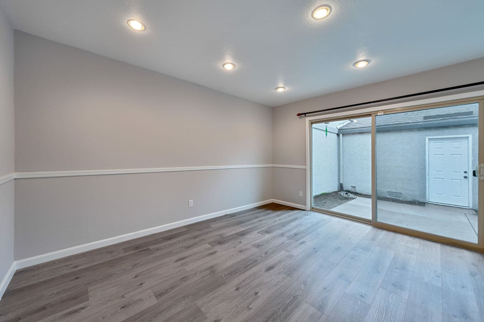 West Sacramento Condo: 317 Bridge Place