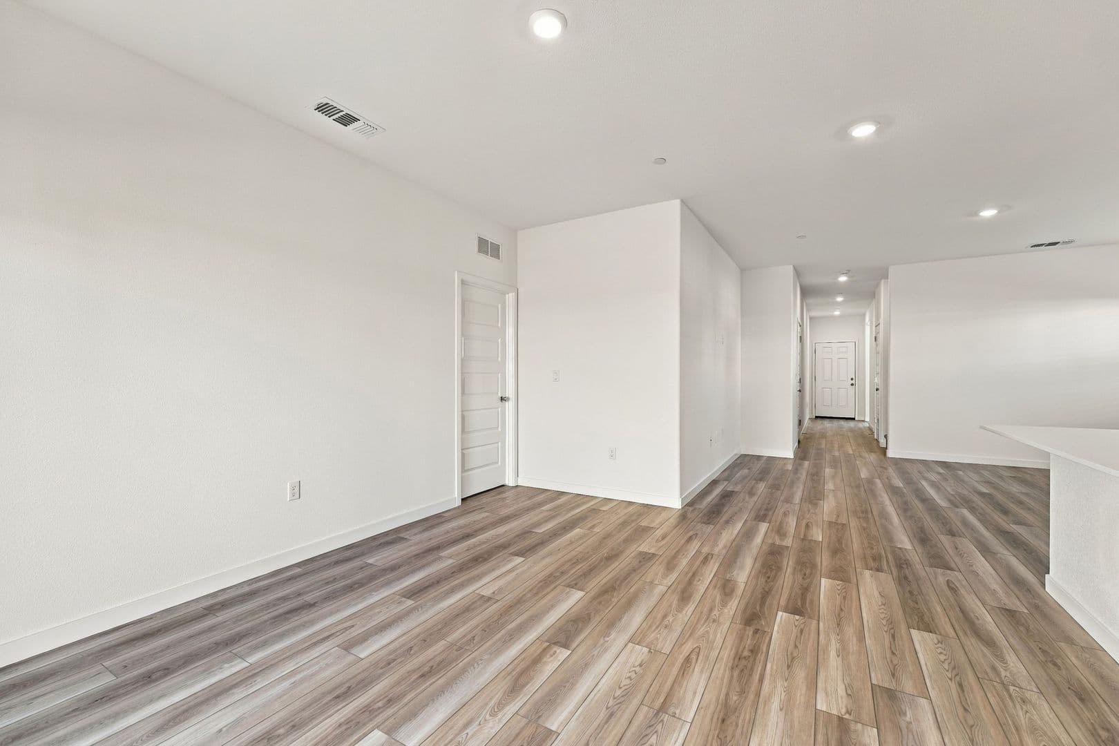 Rancho Cordova House: 12661 Hereford Ave
