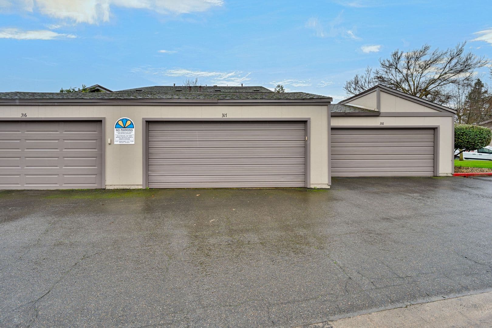 West Sacramento Condo: 317 Bridge Place