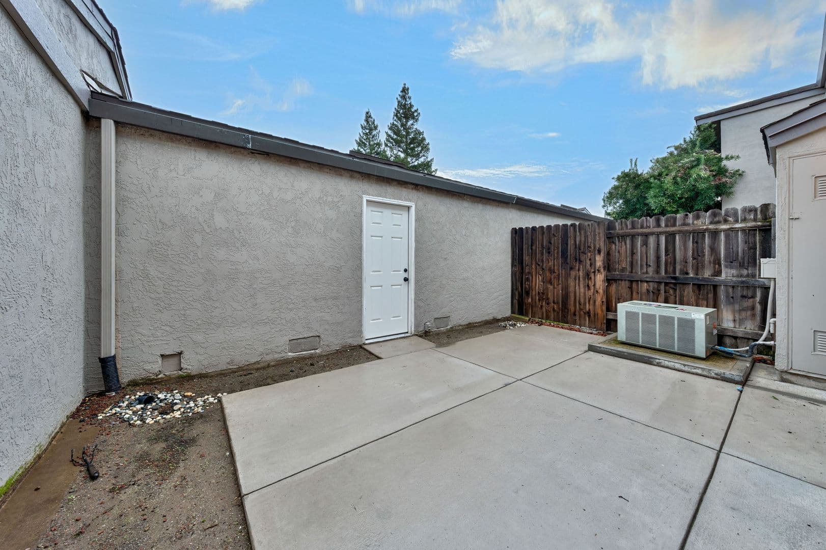 West Sacramento Condo: 317 Bridge Place