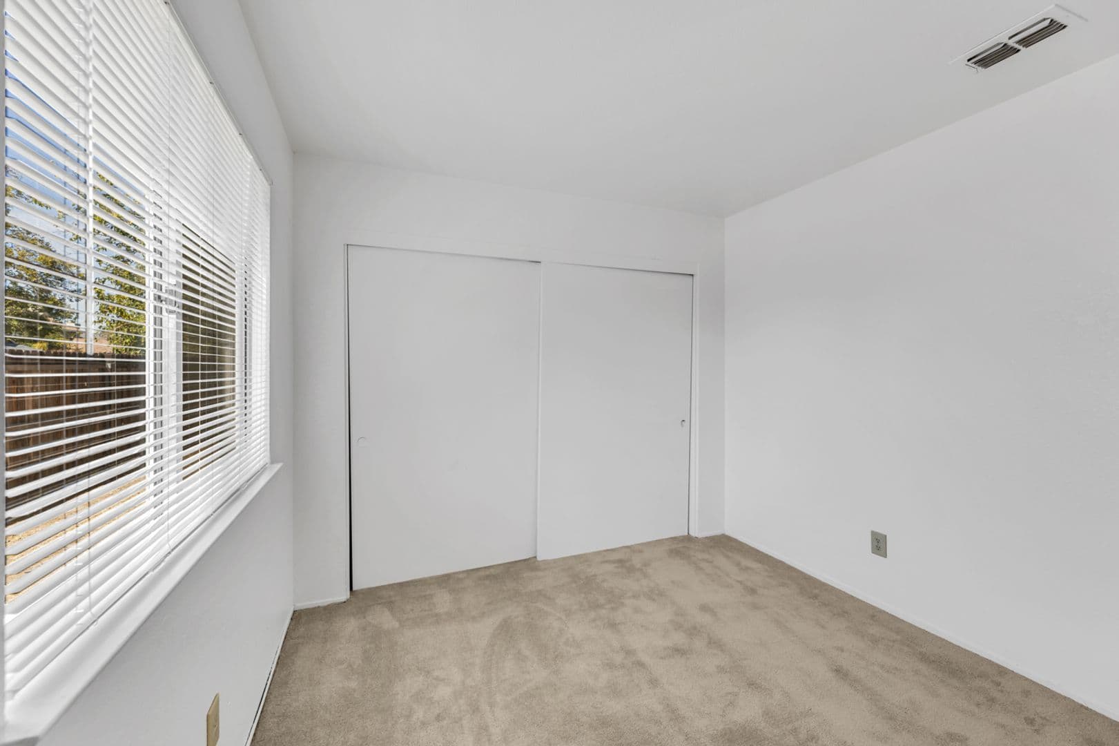 Sacramento House: 8327 Trimmer Way