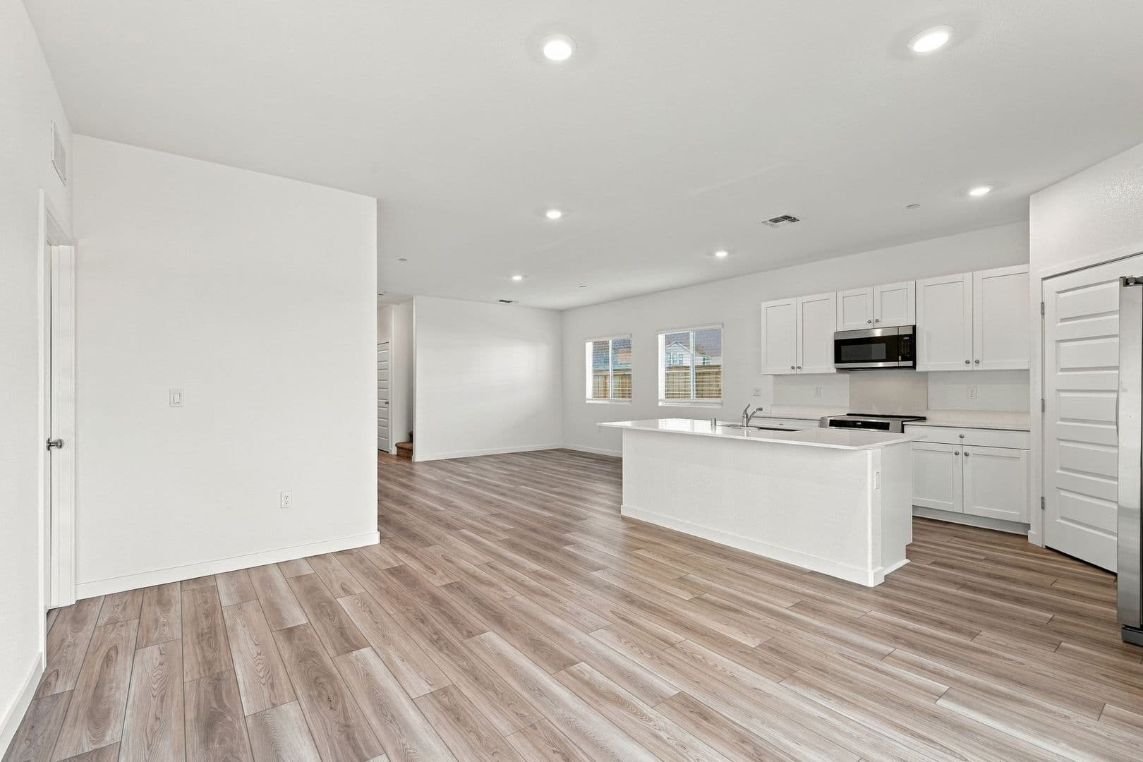 Rancho Cordova House: 12661 Hereford Ave