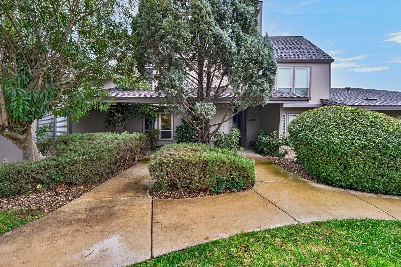West Sacramento Condo: 317 Bridge Place
