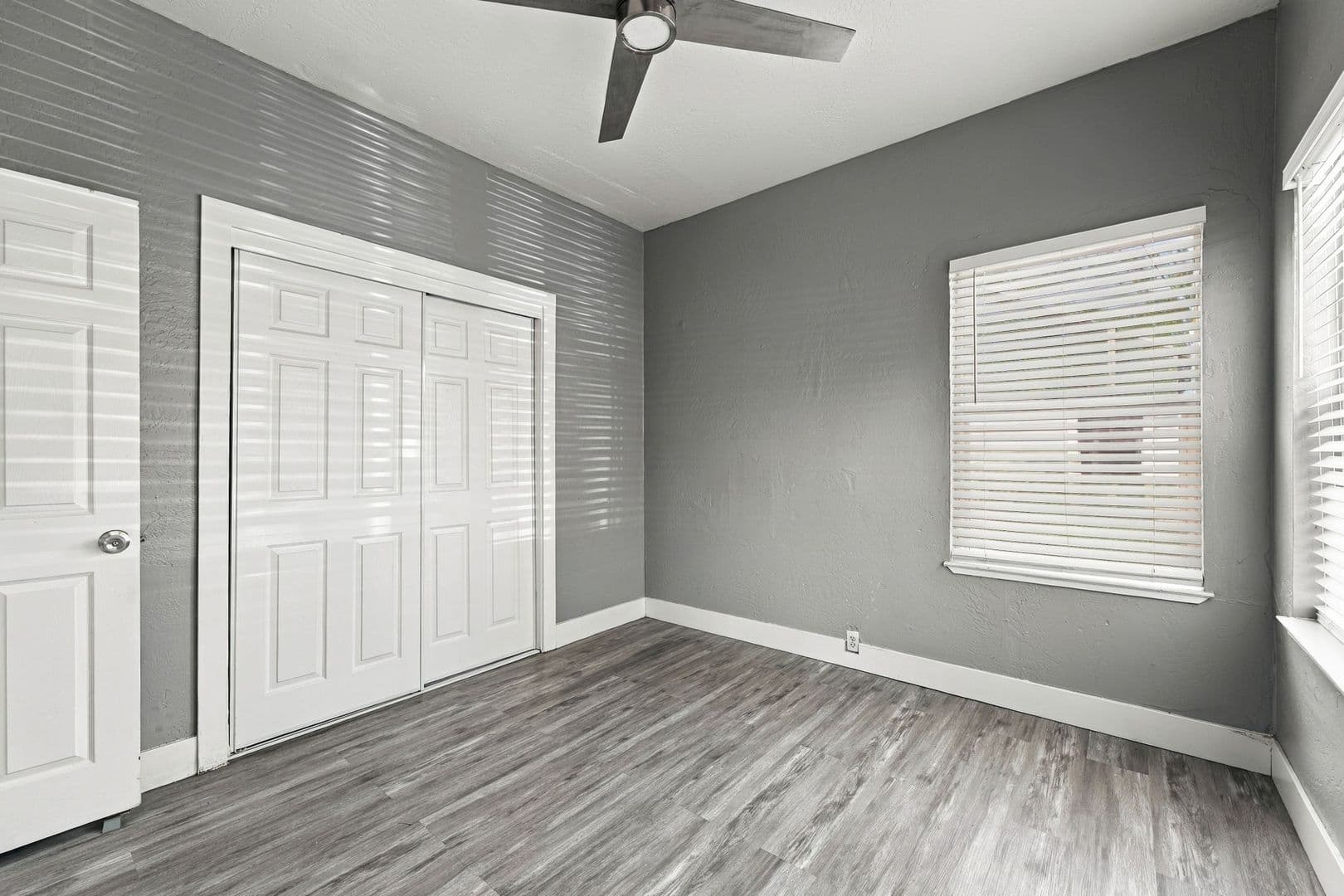 Sacramento Apartment: 2982 26th Ave