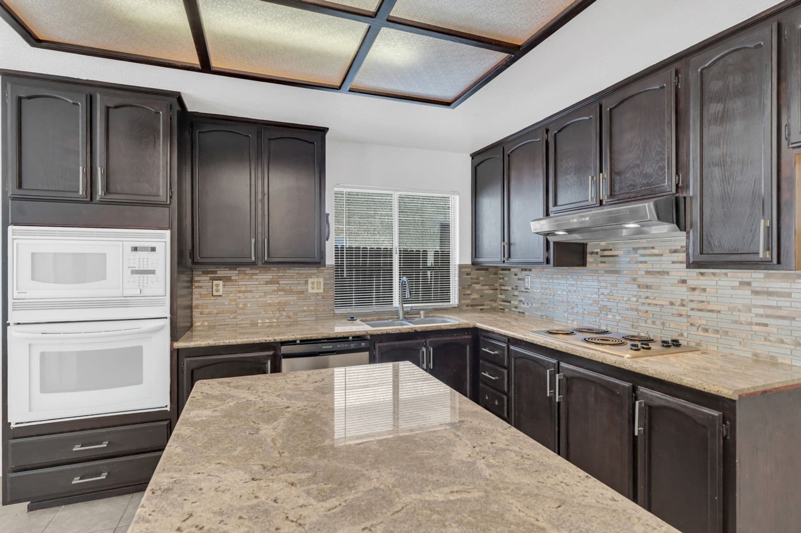Sacramento House: 8327 Trimmer Way