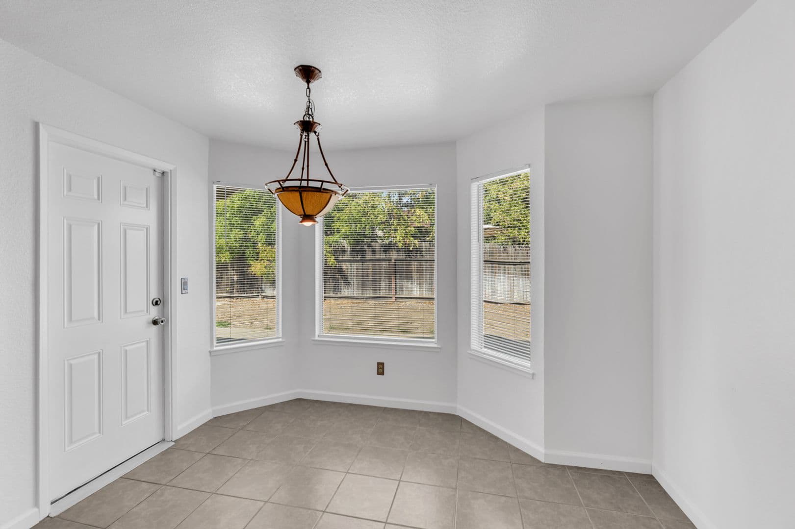 Sacramento House: 8327 Trimmer Way