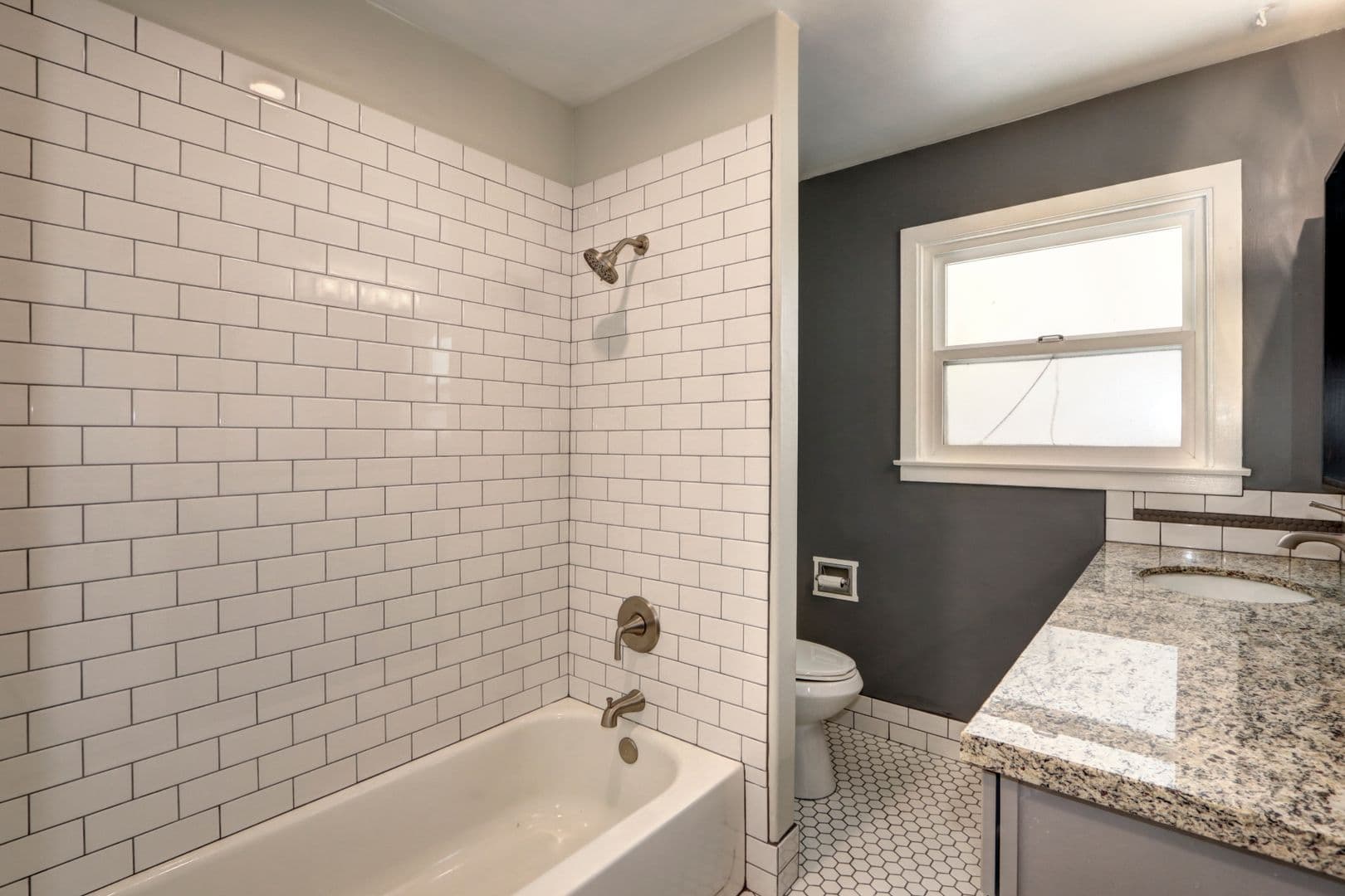 Sacramento Apartment: 5400-5402 Folsom Blvd