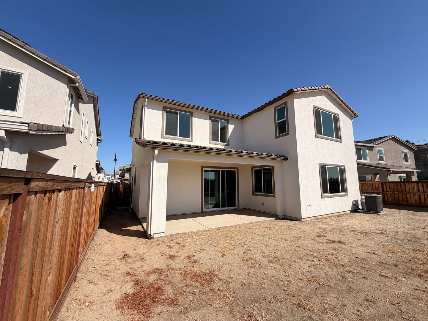 Lathrop House: 3184 Scott Edwards Ln