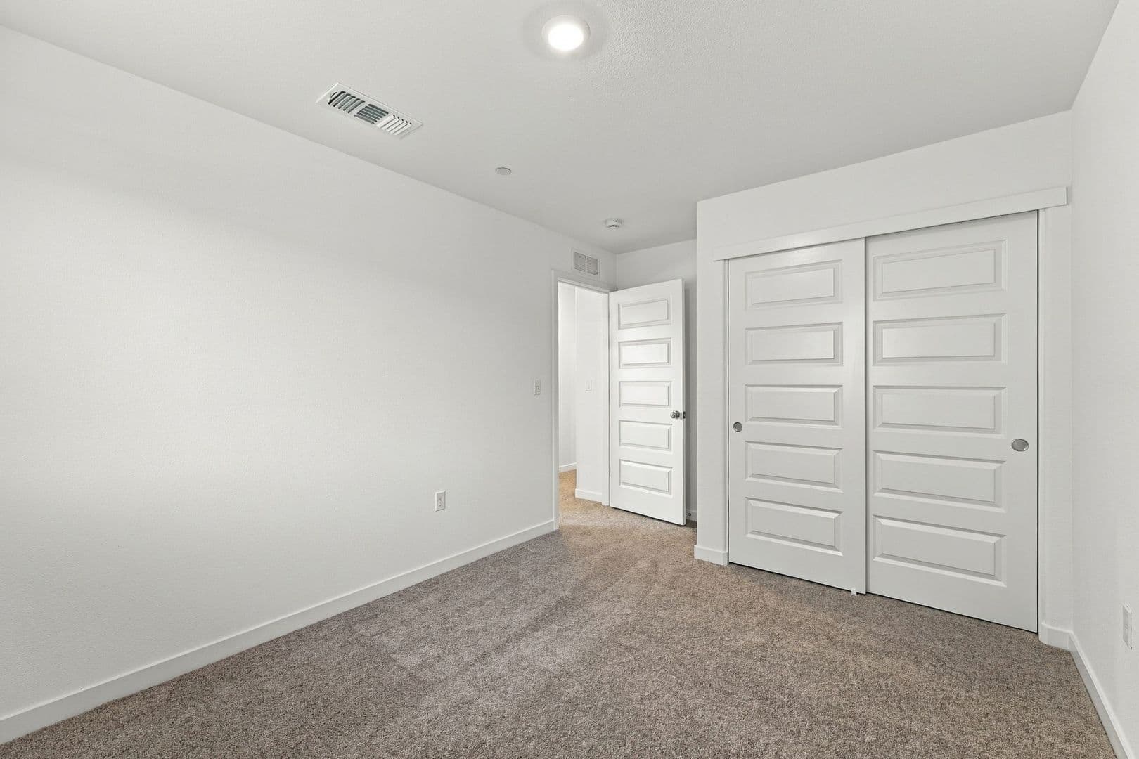 Rancho Cordova House: 12661 Hereford Ave