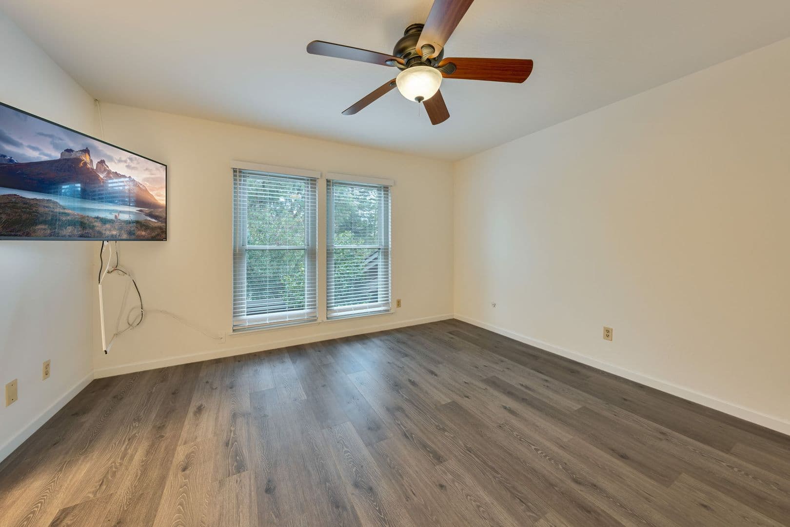 West Sacramento Condo: 317 Bridge Place