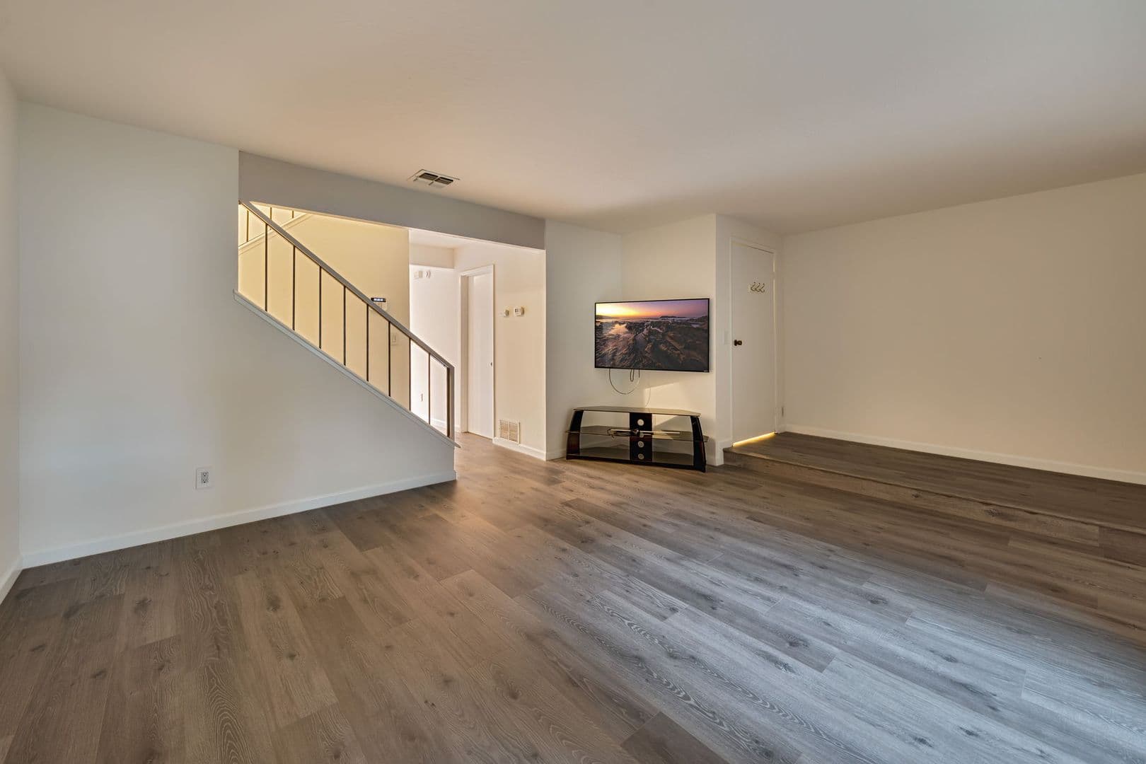 West Sacramento Condo: 317 Bridge Place