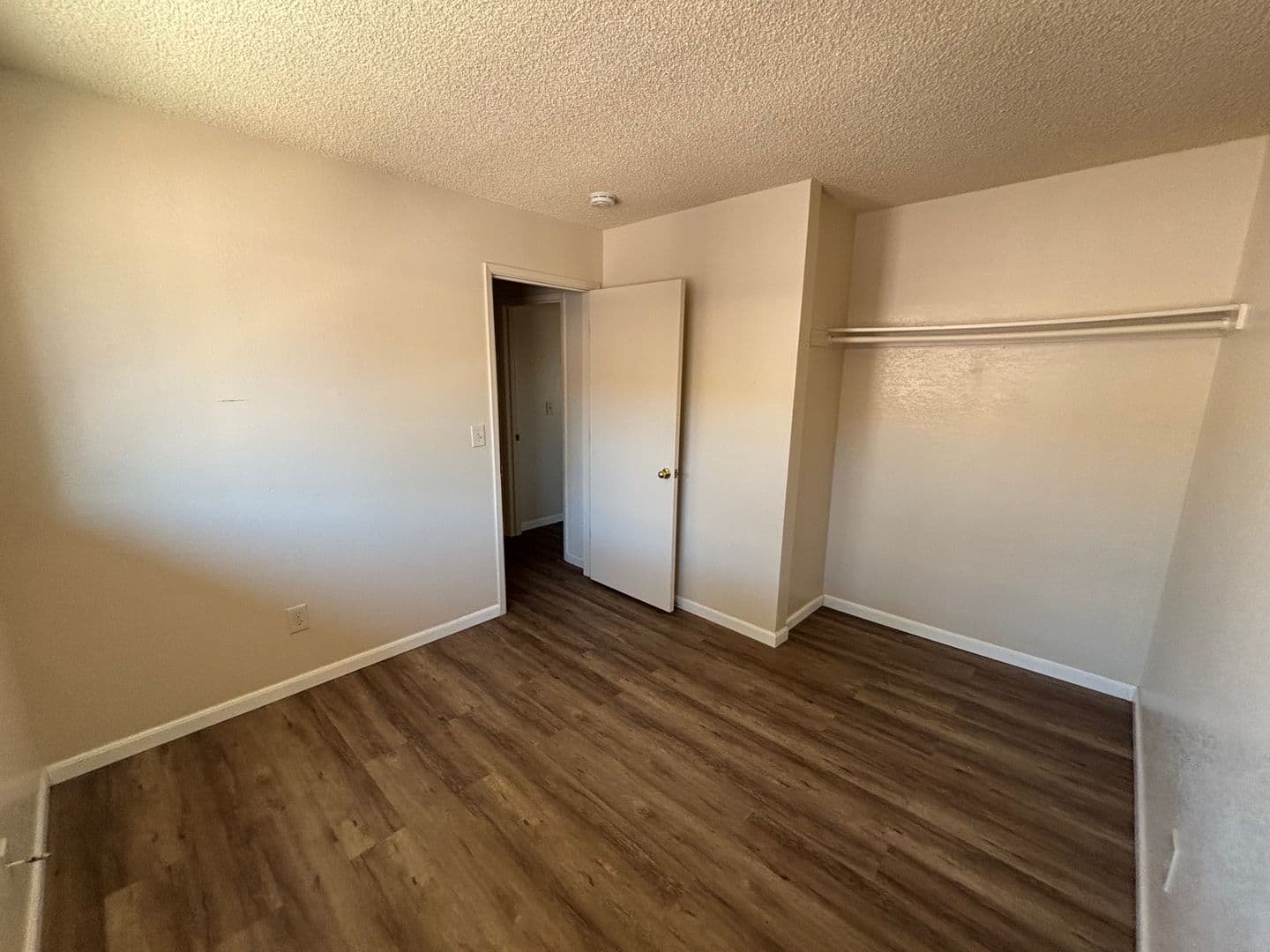 Salinas Apartment: 784-792 Garner Ave.