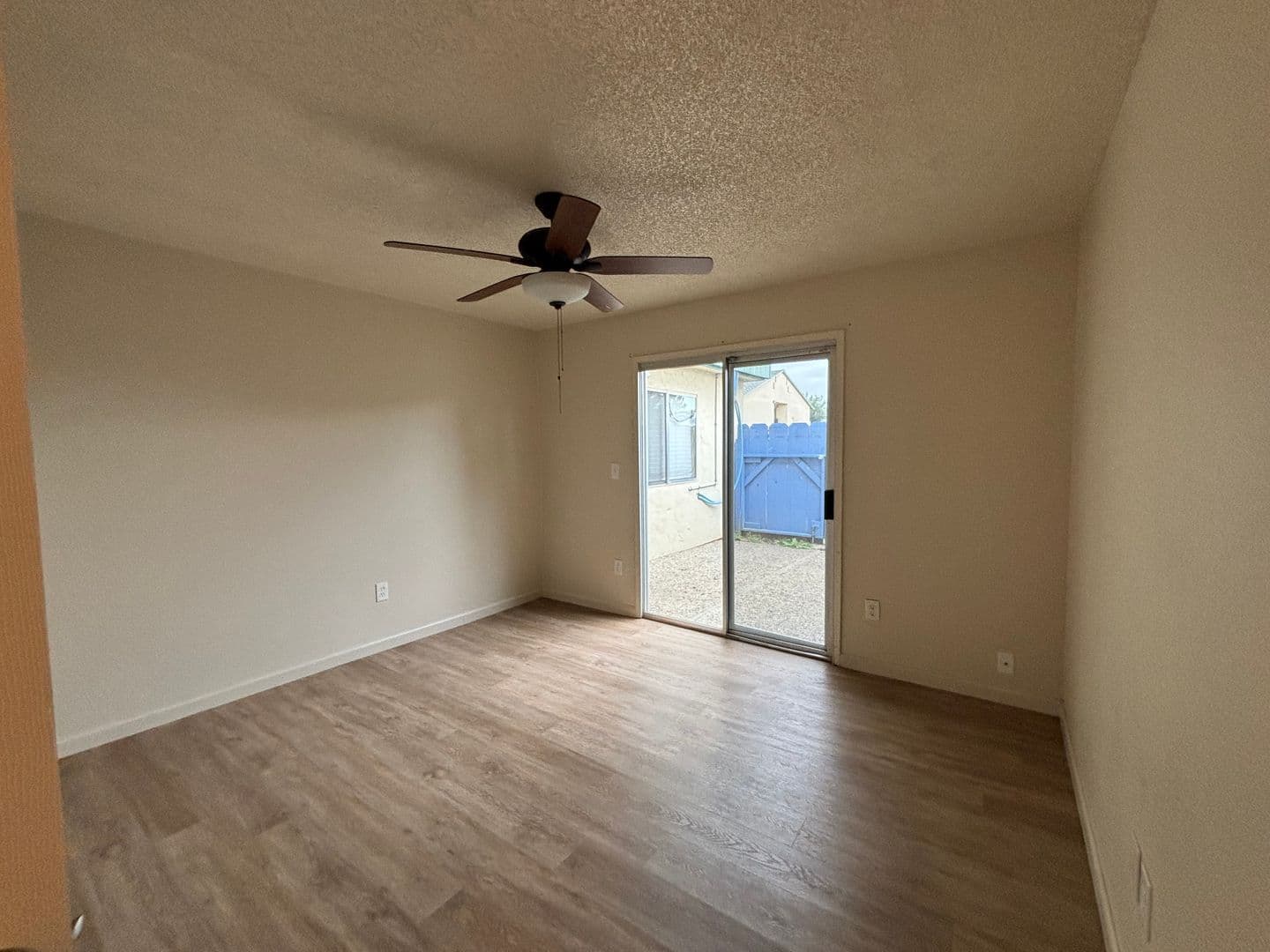 Salinas Apartment: 991 N Madeira Ave