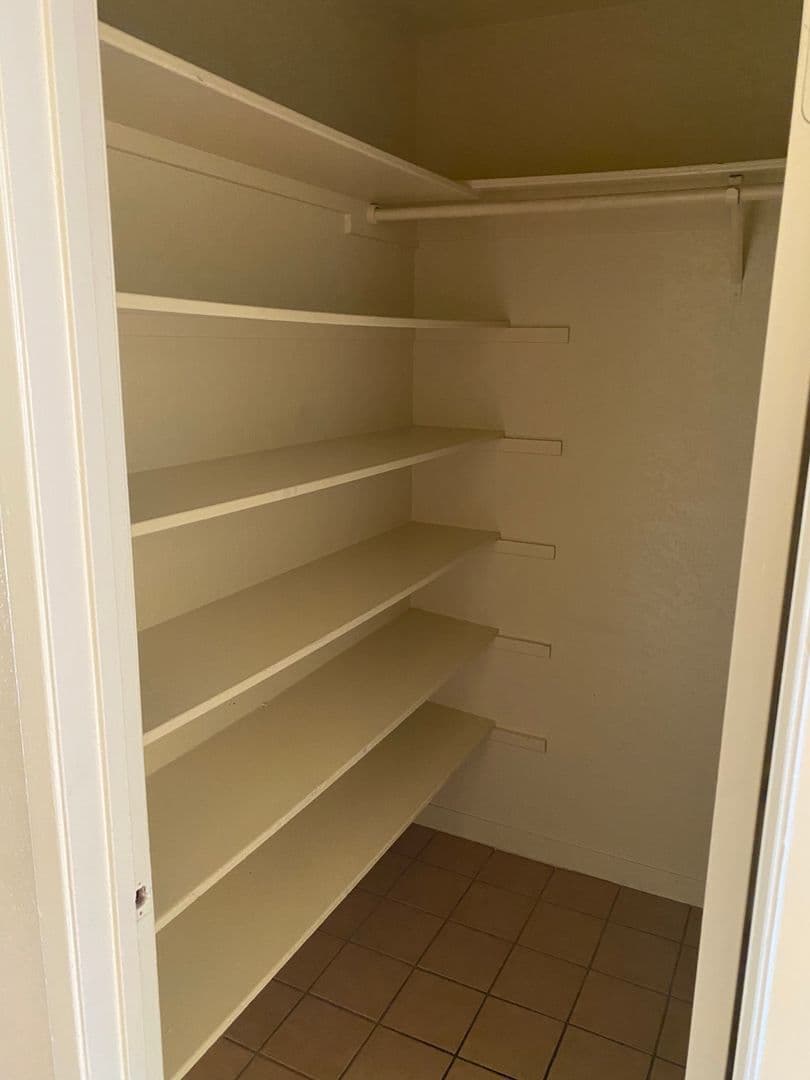 Salinas Apartment: 784-792 Garner Ave.