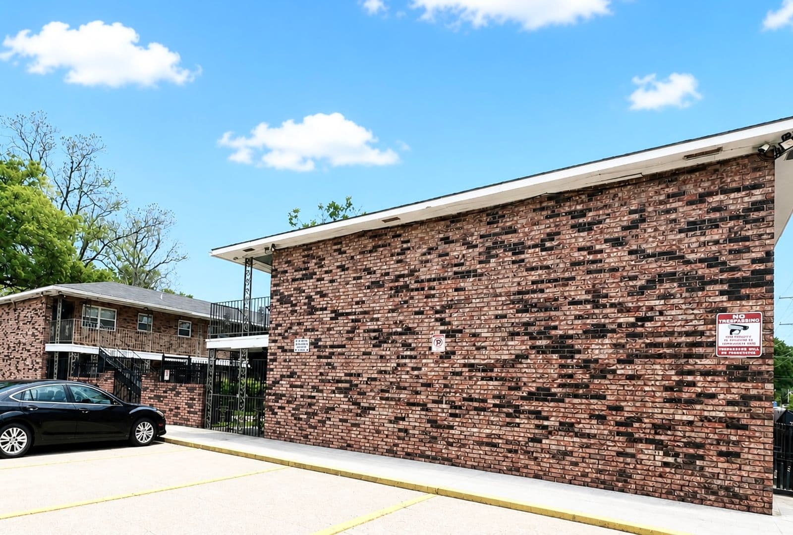 Baton Rouge Apartment: 2875 Iowa Street