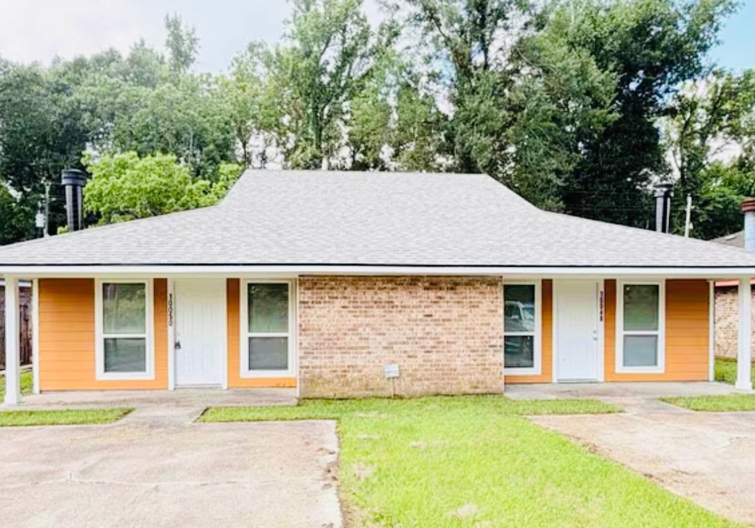 Baton Rouge Multiplex: 10048 El Scott Avenue
