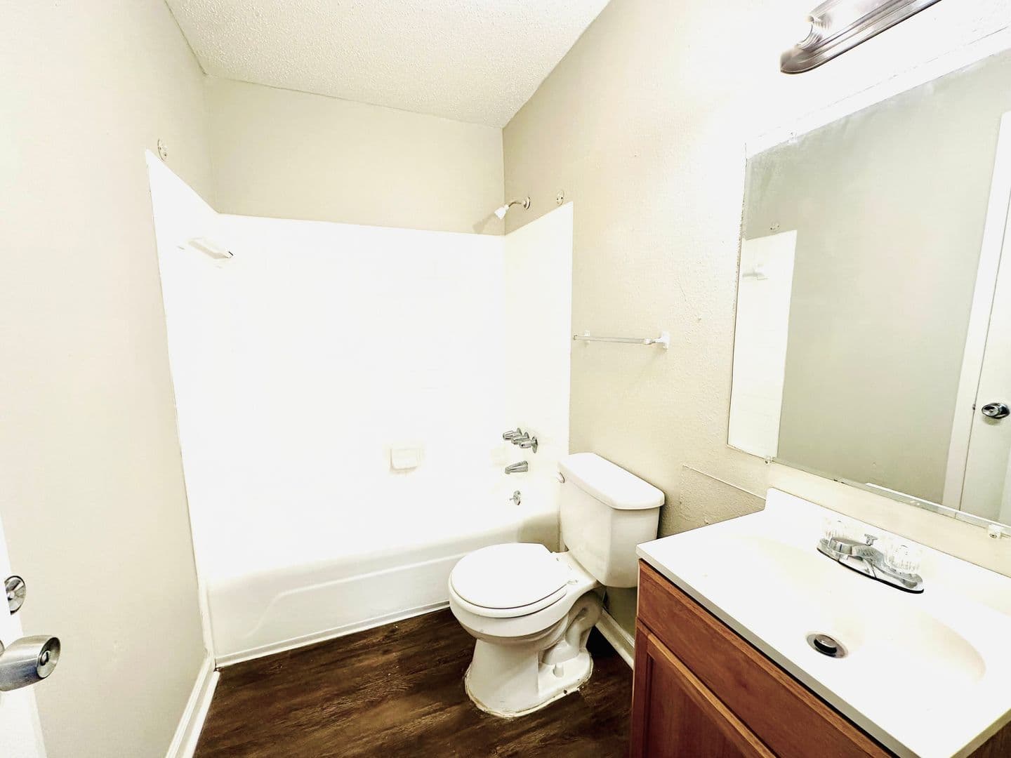 Baton Rouge Apartment: 5665 McClelland Drive