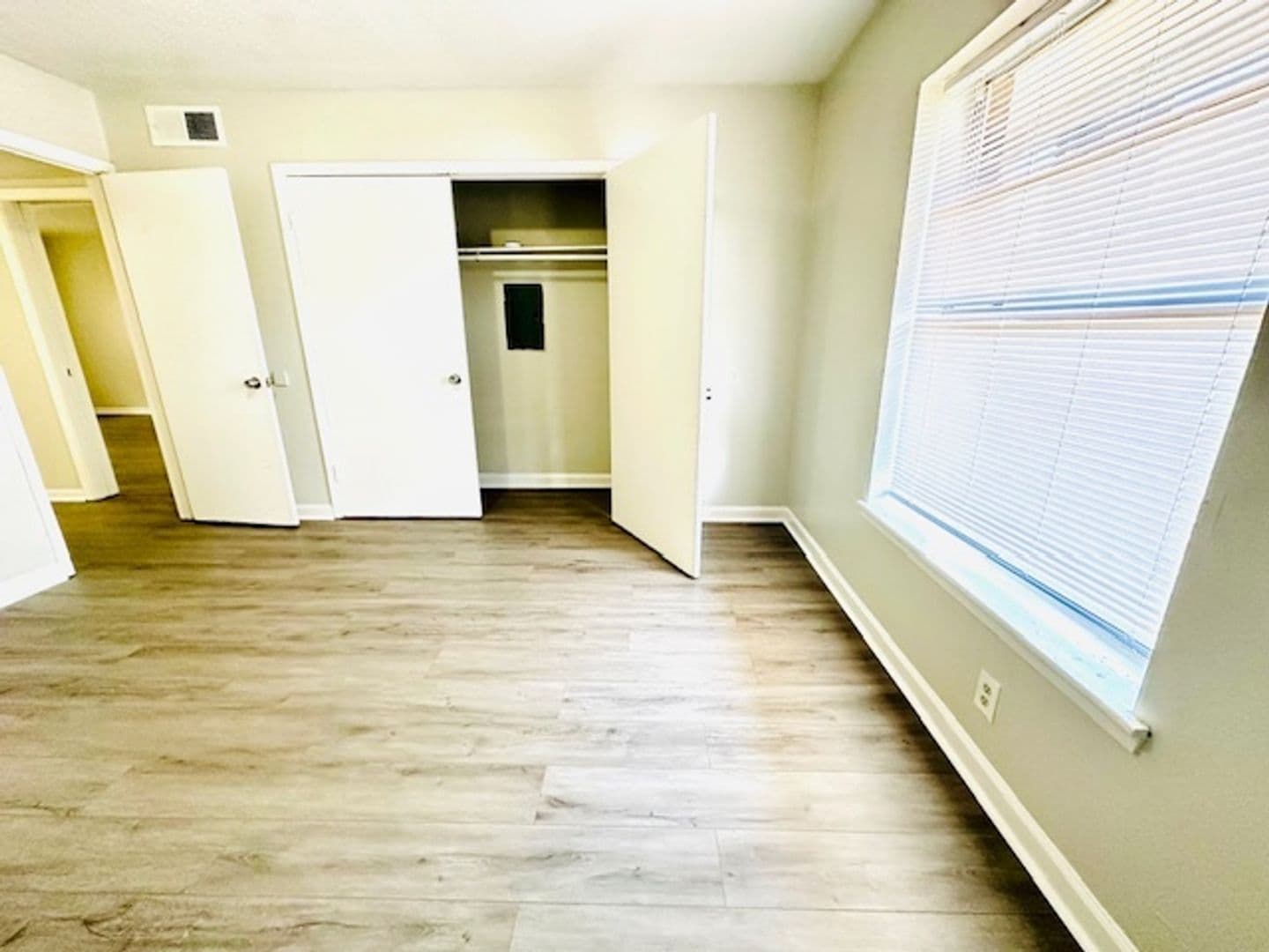 Baton Rouge Apartment: 5665 McClelland Drive