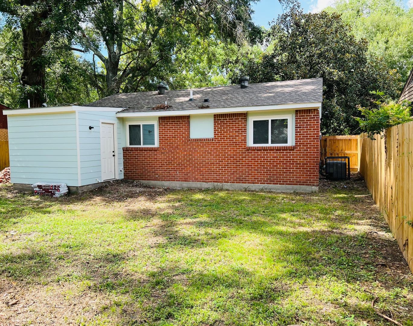 Baton Rouge House: 7440 Bomer Drive