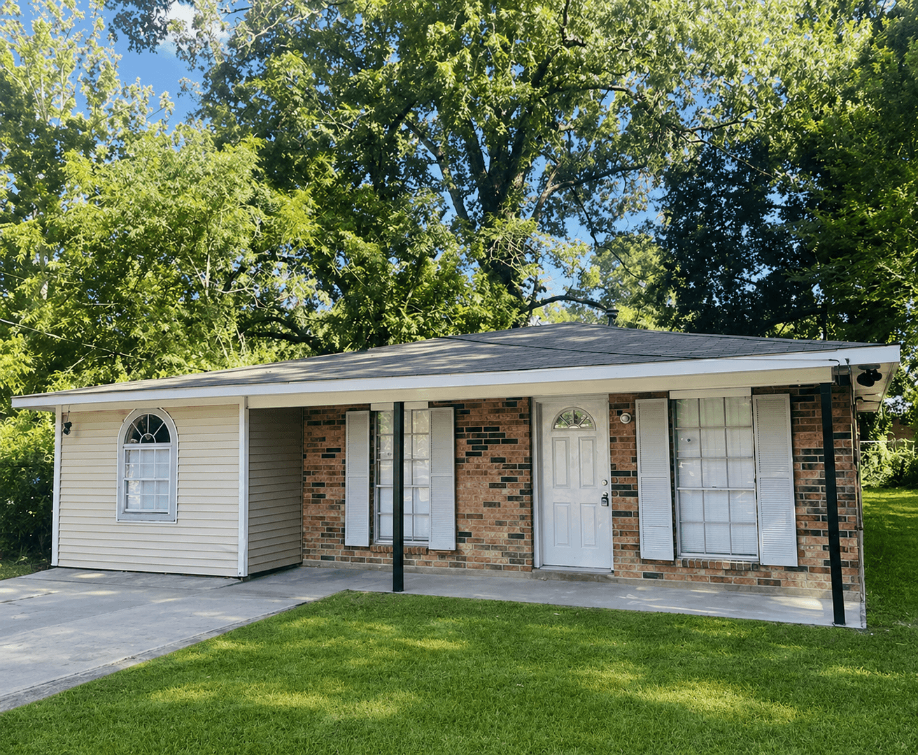 Baton Rouge House: 2852 69th Avenue