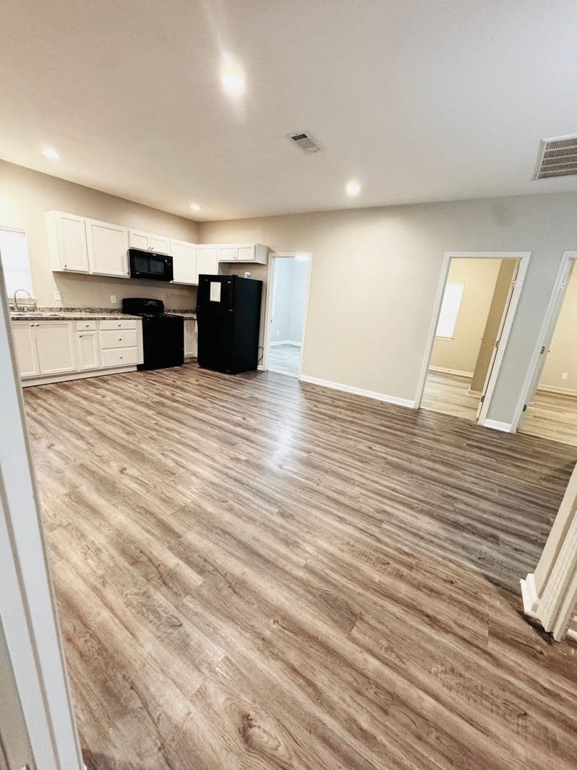 Baton Rouge House: 1219 N 44th Street