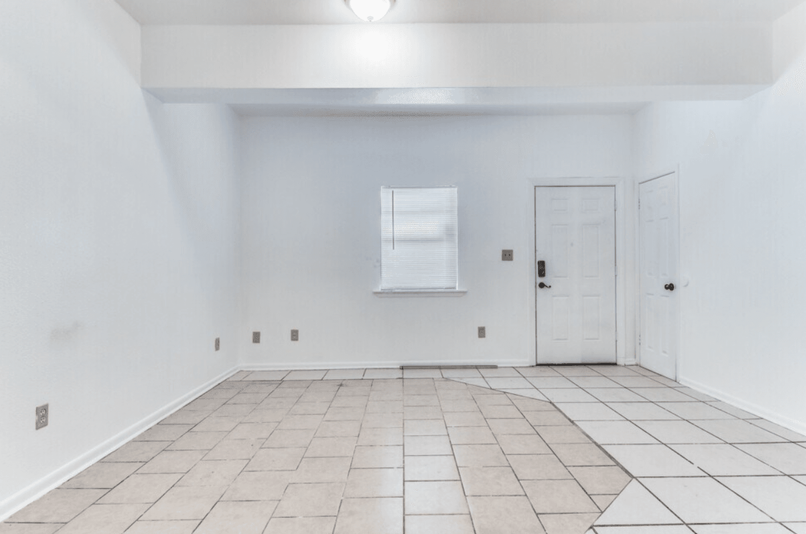 Lafayette Apartment: 815 Martin Luther King Jr Drive