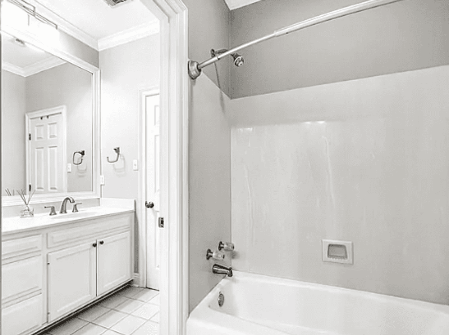 Baton Rouge House: 17745 W Colony Way