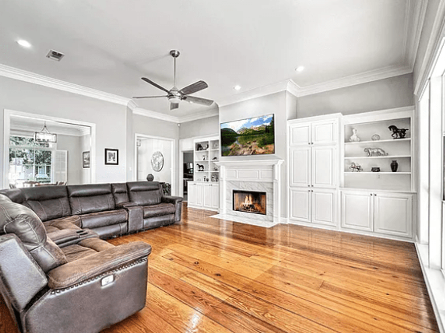 Baton Rouge House: 17745 W Colony Way