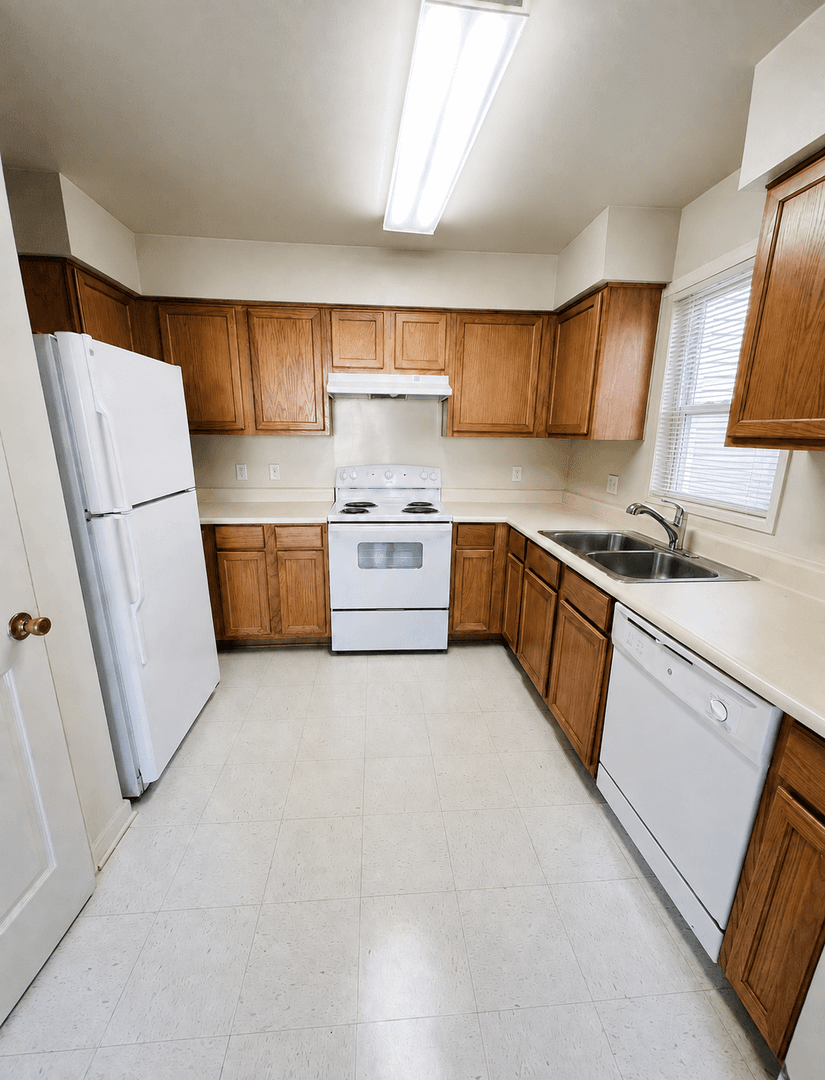 Lafayette Townhome: 816 Martin Luther King Jr Drive