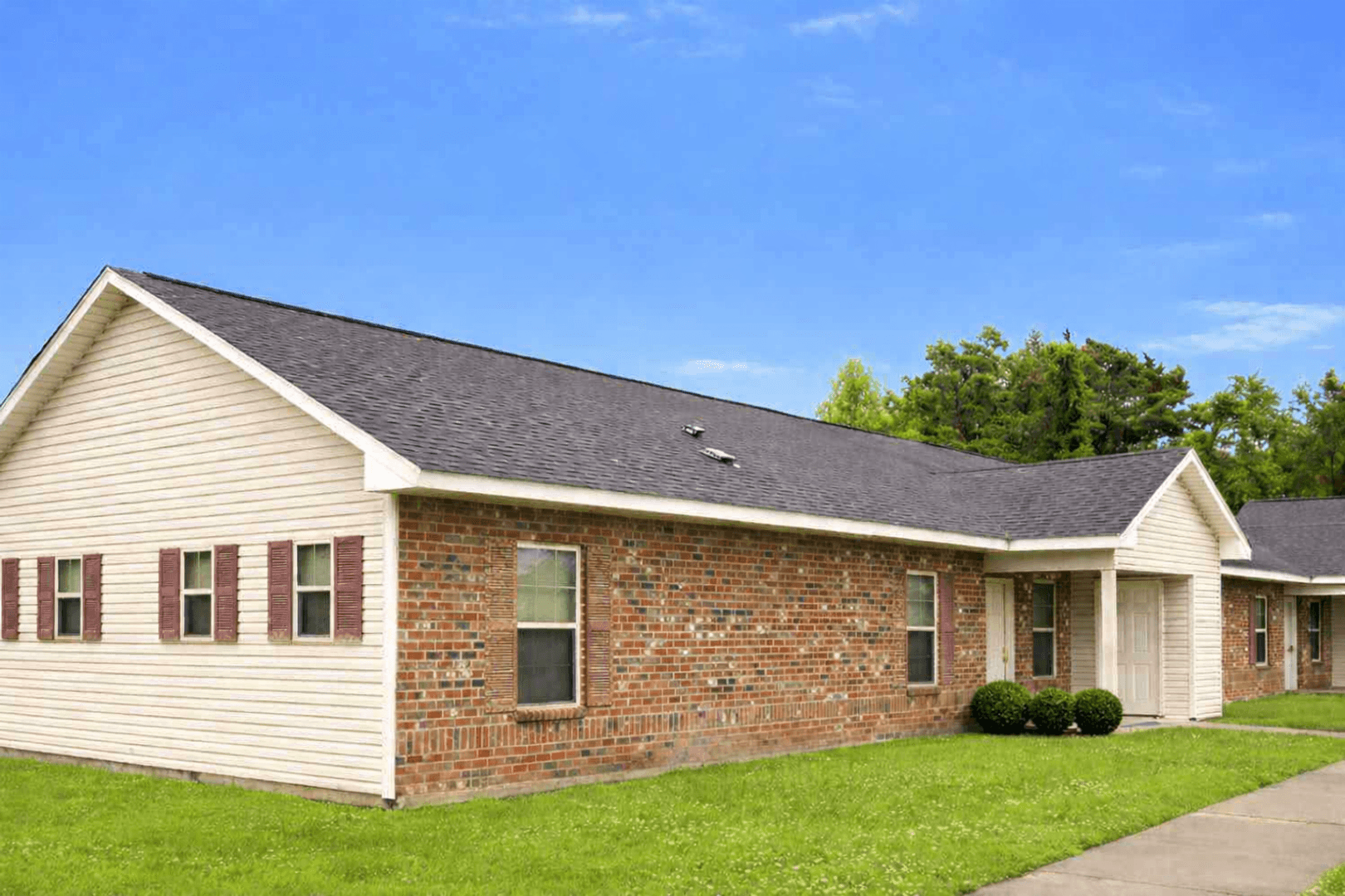 Lafayette Townhome: 816 Martin Luther King Jr Drive
