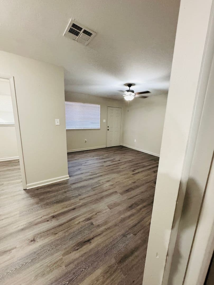 Baton Rouge Apartment: 2875 Iowa Street