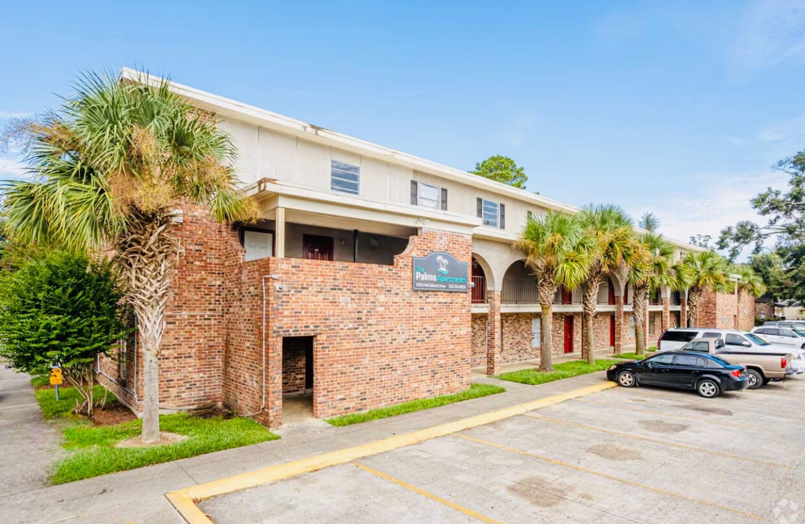 Baton Rouge Apartment: 5665 McClelland Drive
