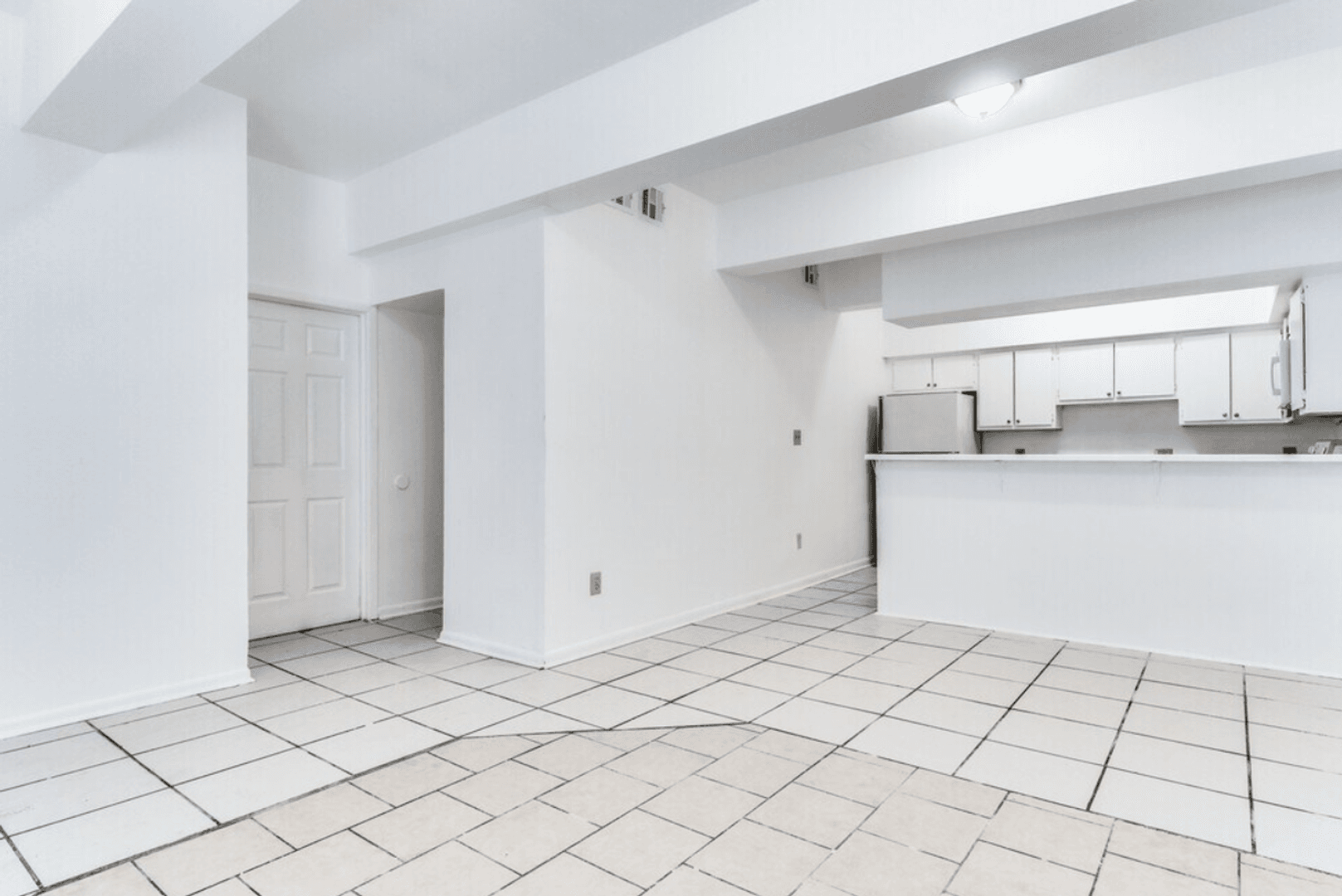 Lafayette Apartment: 815 Martin Luther King Jr Drive