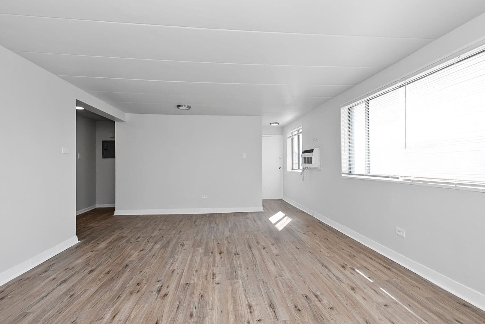 Chicago Apartment: 3137-3141 W. 41st Street