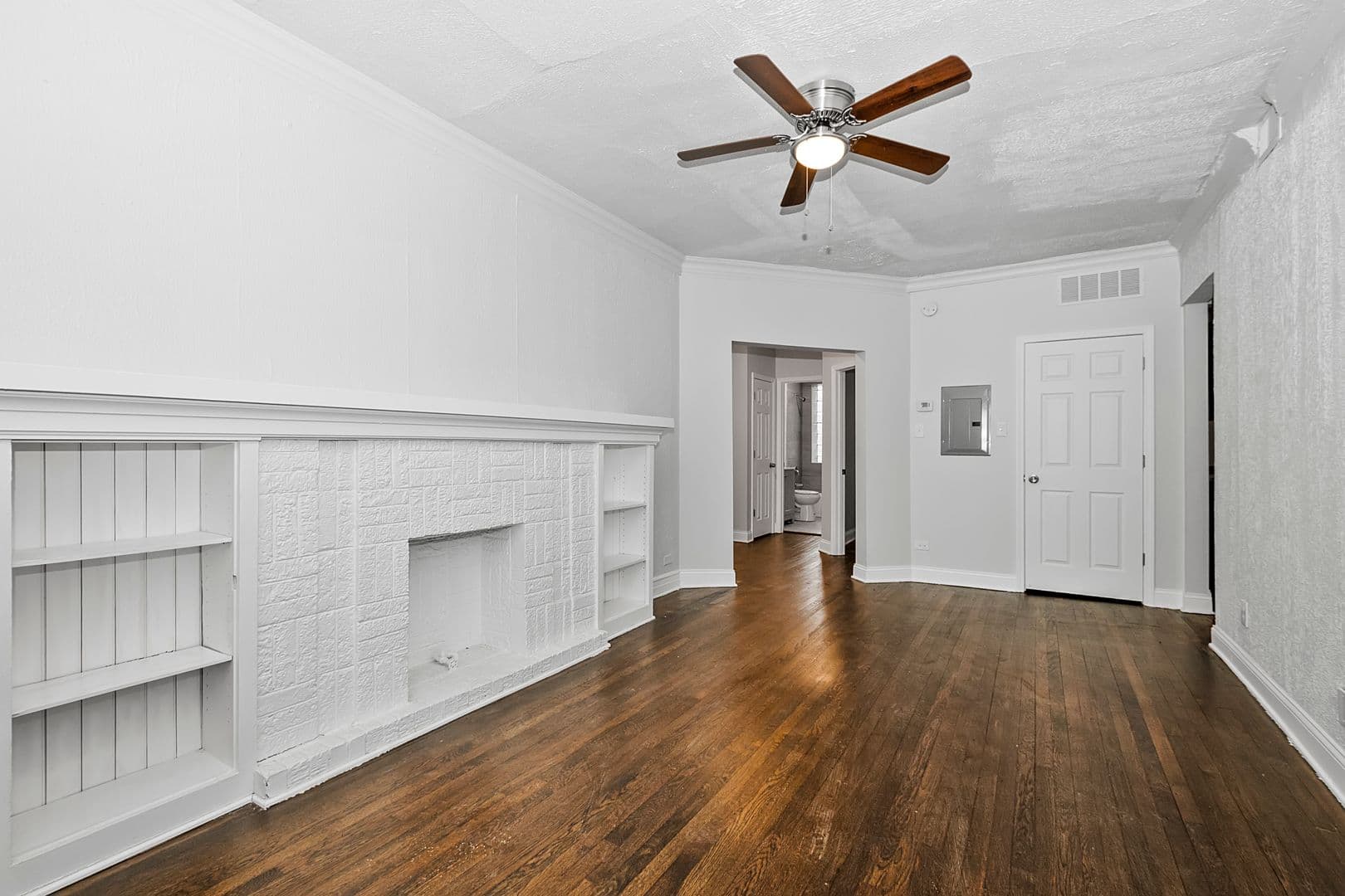 Chicago Apartment: 11258-60 S. Vernon Avenue
