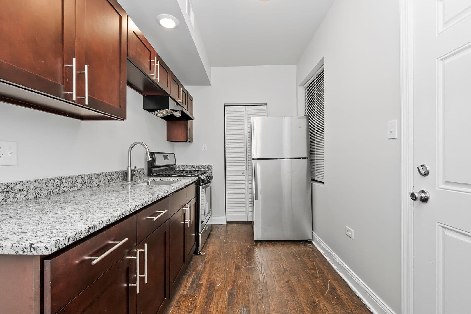Chicago Apartment: 11258-60 S. Vernon Avenue