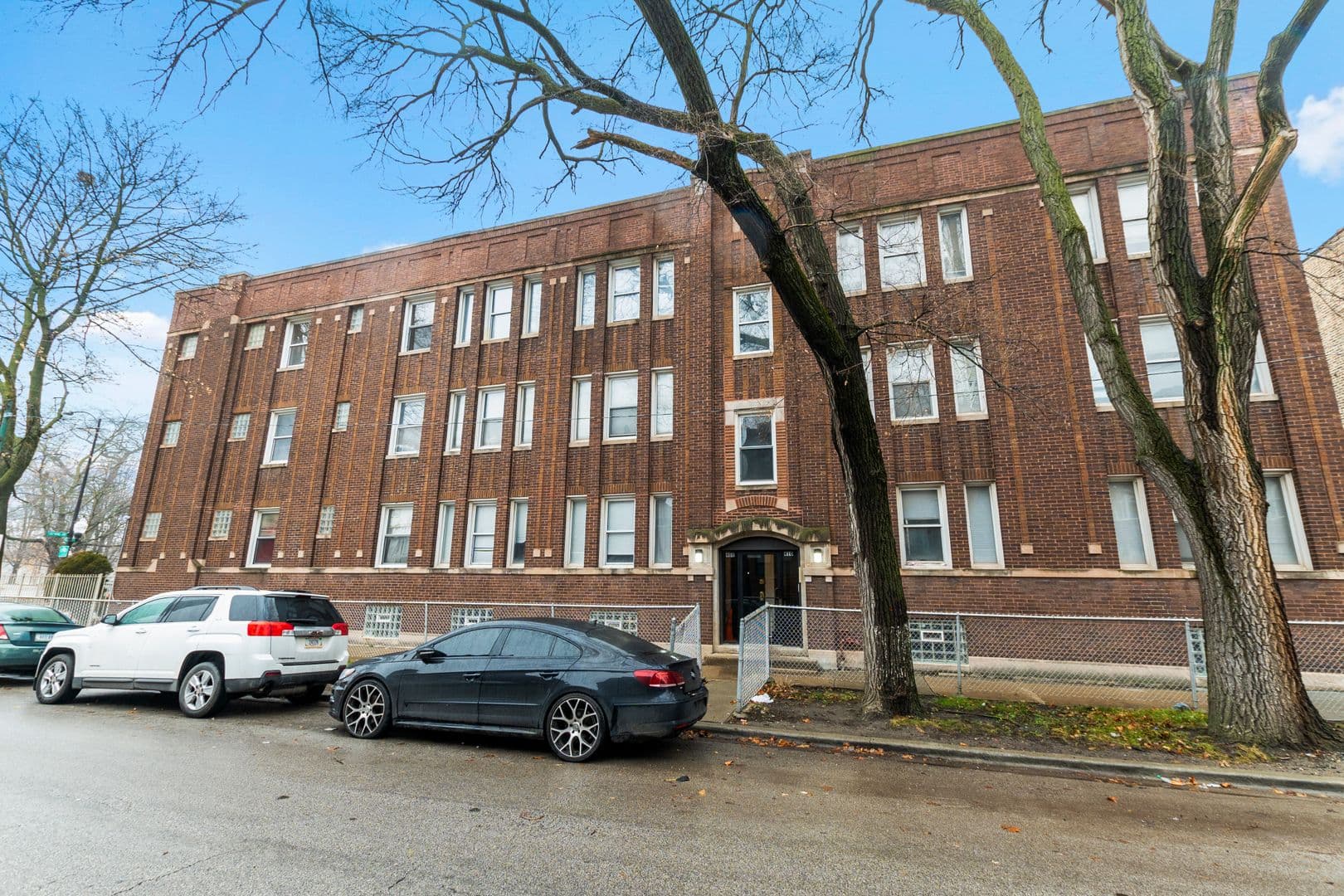 Chicago Apartment: 11259 S. King Drive