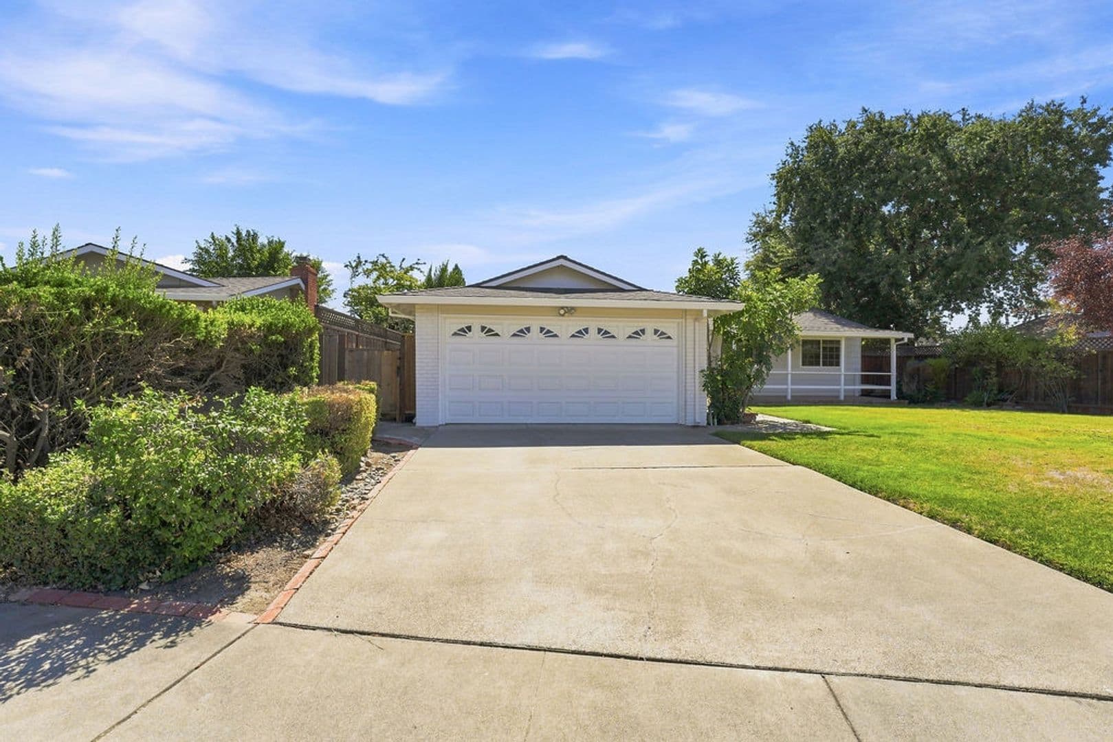 Pleasanton House: 4034 Francisco St