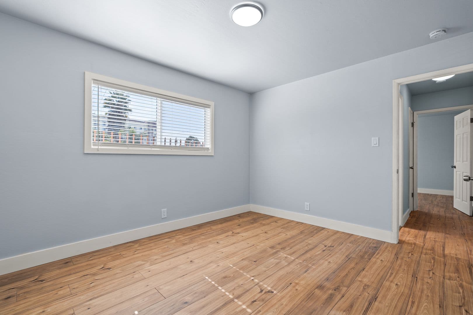 Oakland Apartment: 10324 Walnut Street - B