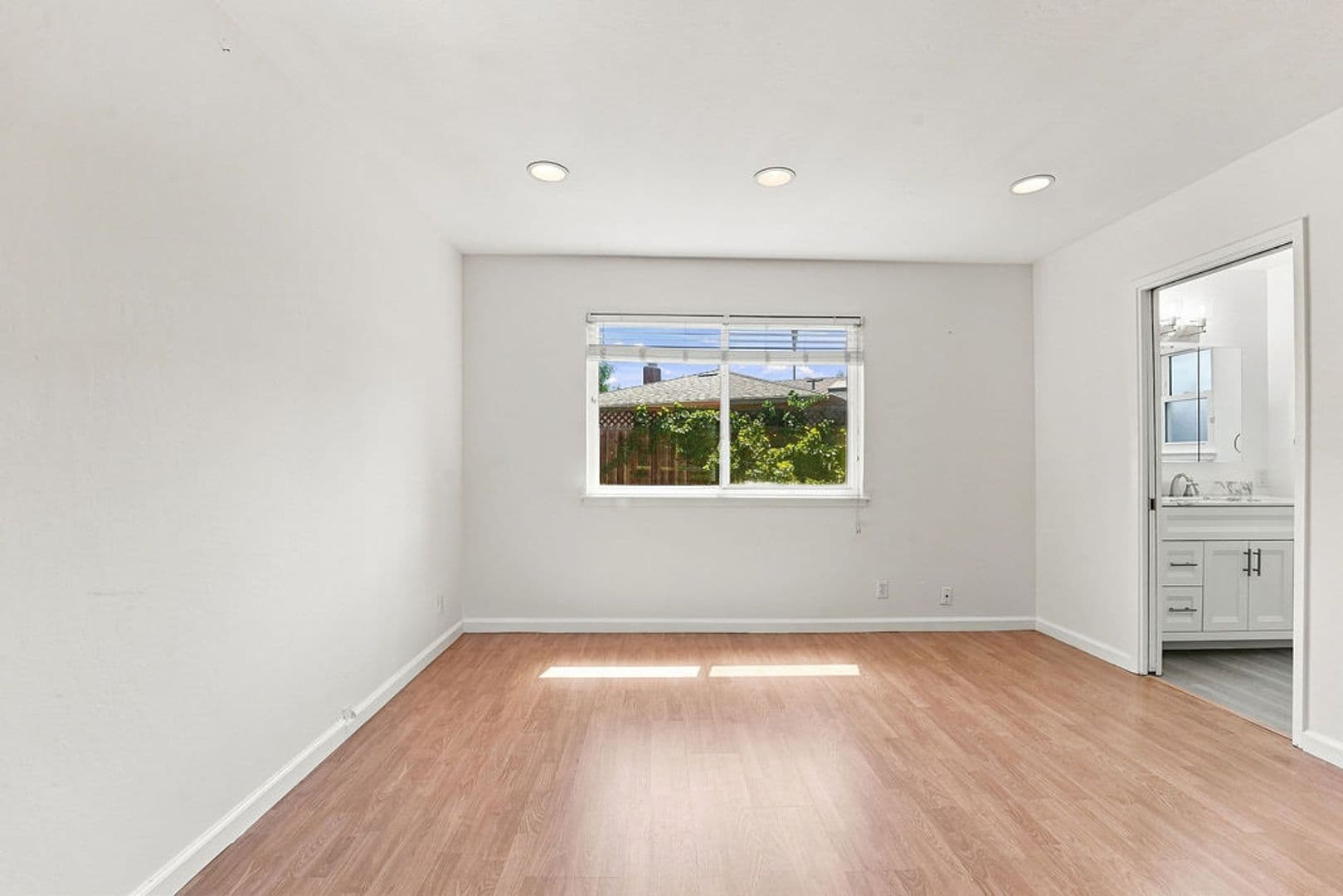Pleasanton House: 4034 Francisco St