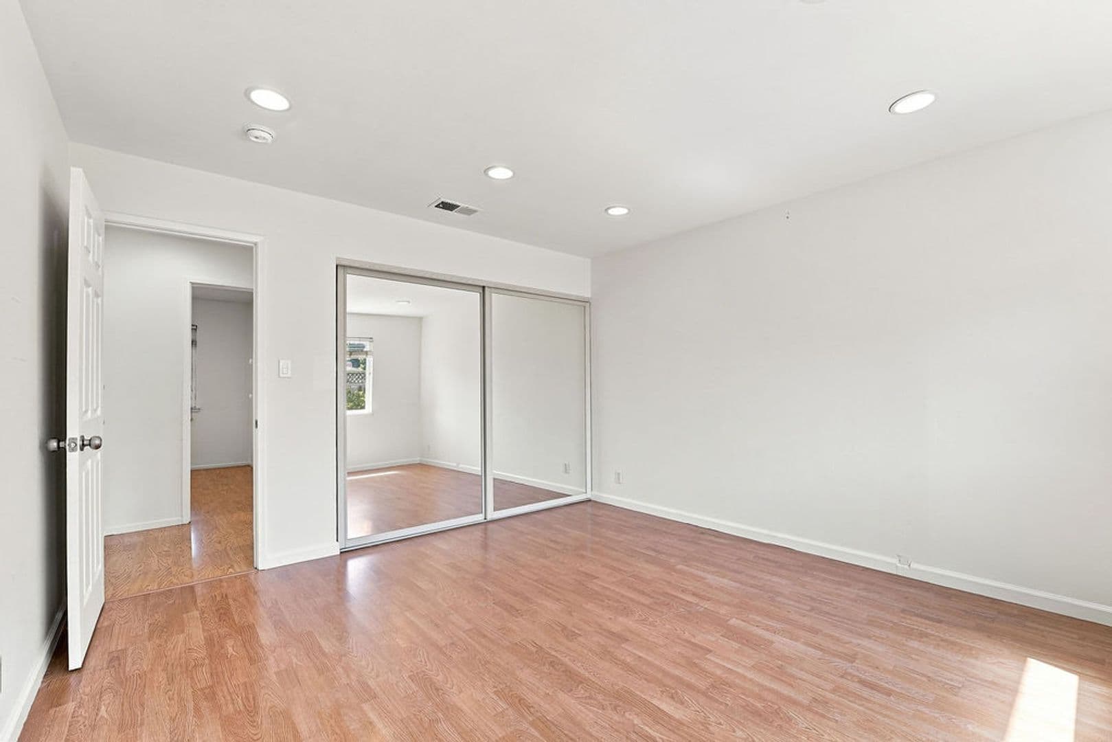 Pleasanton House: 4034 Francisco St