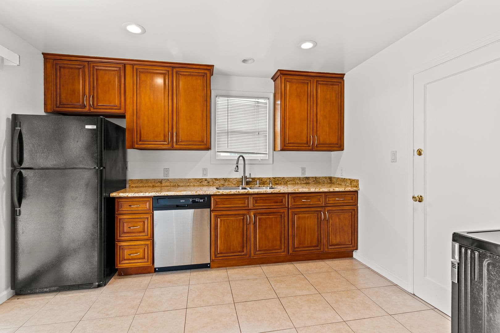 Hayward House: 26539 Flamingo Ave