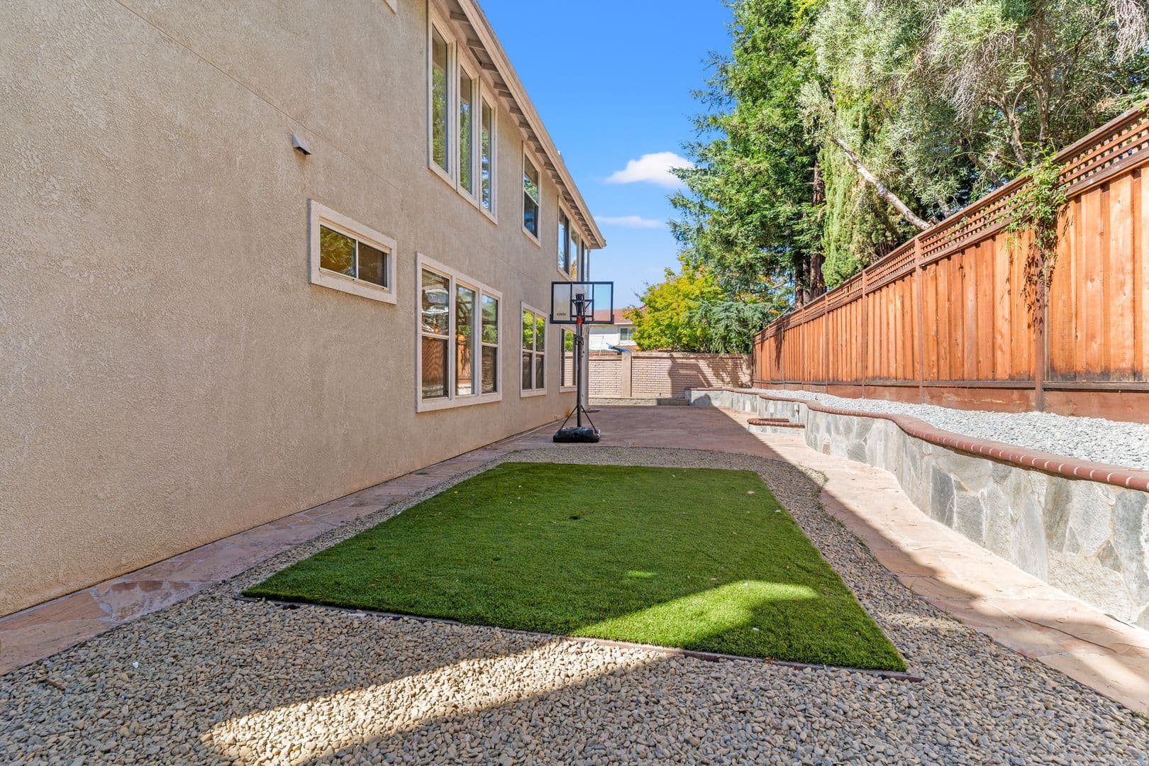 San Ramon House: 3311 Montevideo Dr