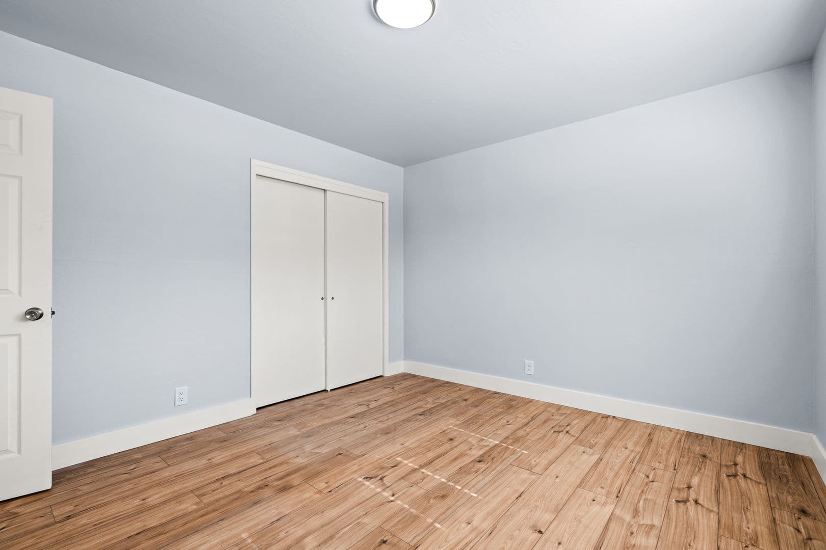 Oakland Apartment: 10324 Walnut Street - B